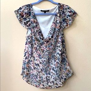 White House Black Market Pattered short sleeve top